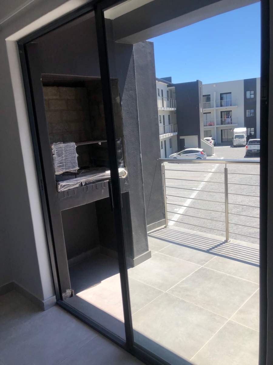 2 Bedroom Property for Sale in Parklands East Western Cape